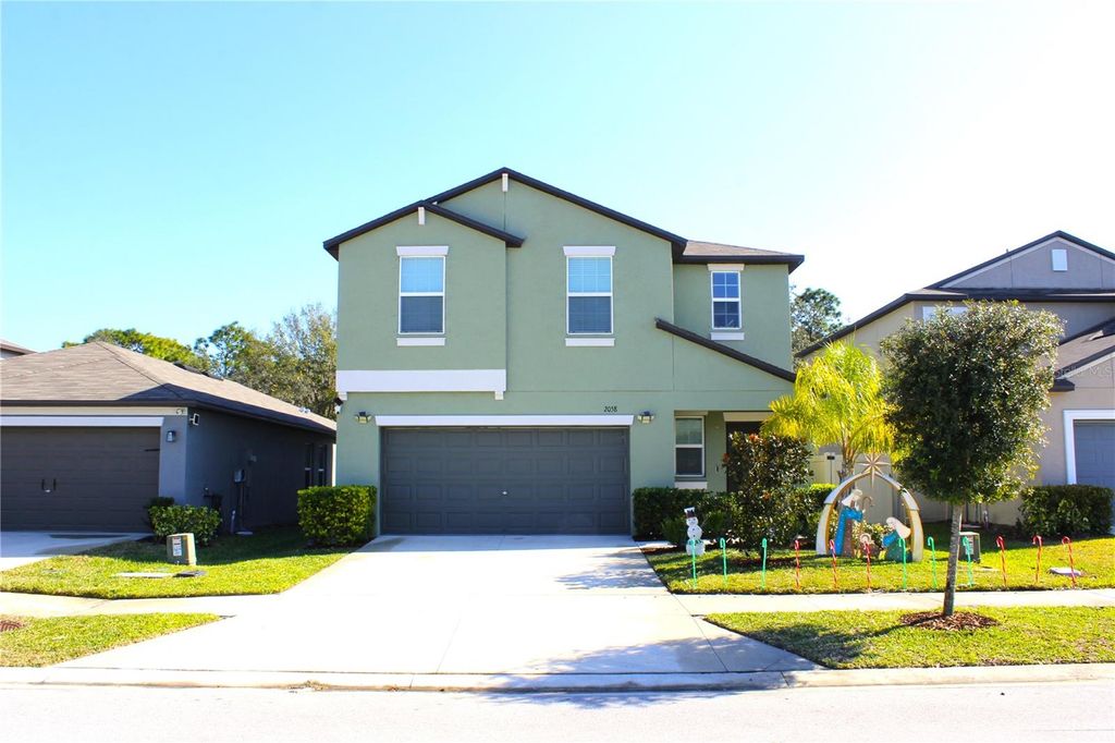 Photo of 2058 Stellar Brilliance Way, Lutz, FL 33558 (MLS # TB8459415)