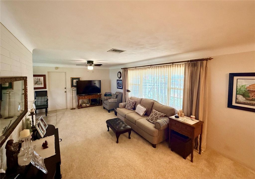 Photo of 6086 28th Avenue N, St Petersburg, FL 33710 (MLS # TB8521902)