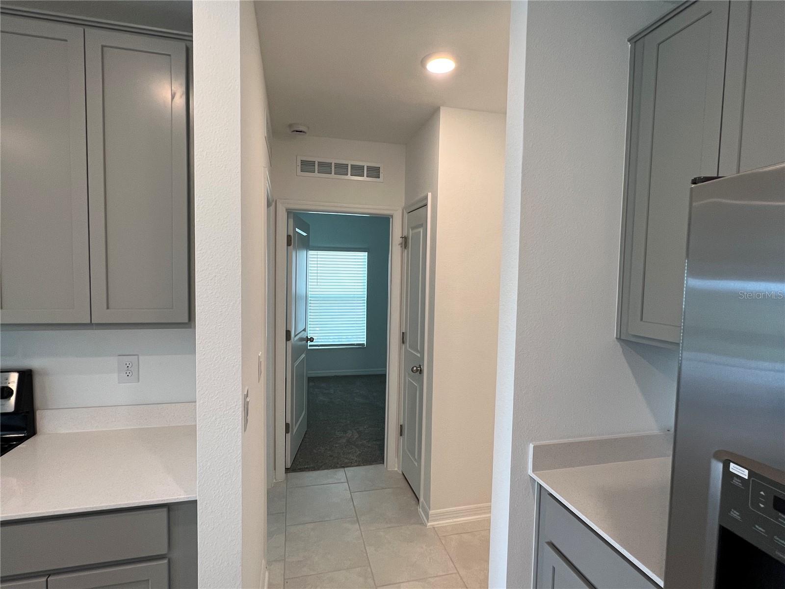 LEOMAS LANDING - PHASE 1 - Residential Lease