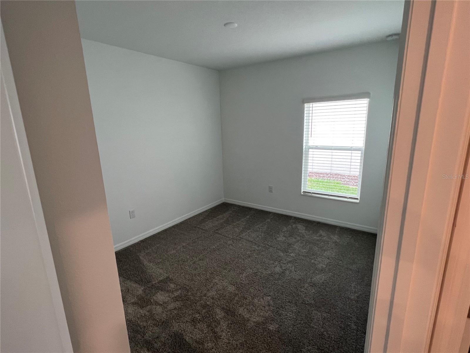 LEOMAS LANDING - PHASE 1 - Residential Lease