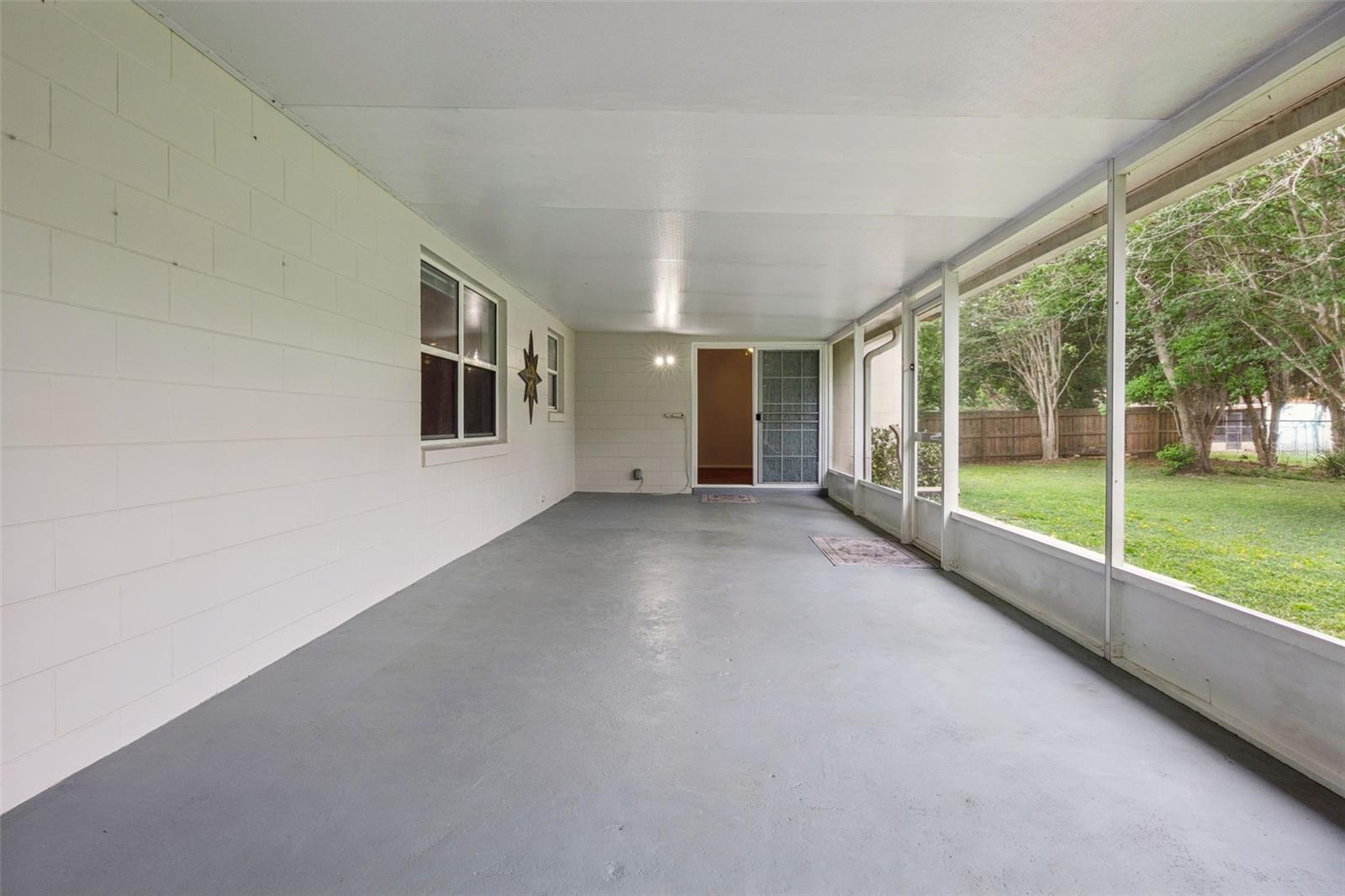 LAKE SHORE GARDENS ADD 02 - Residential