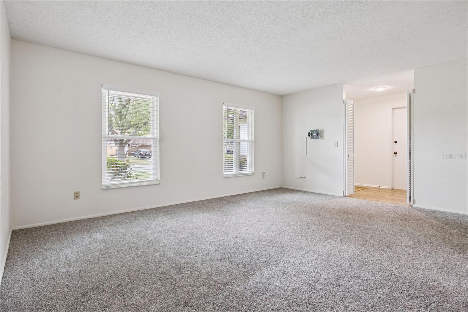 LAKE SHORE GARDENS ADD 02 - Residential