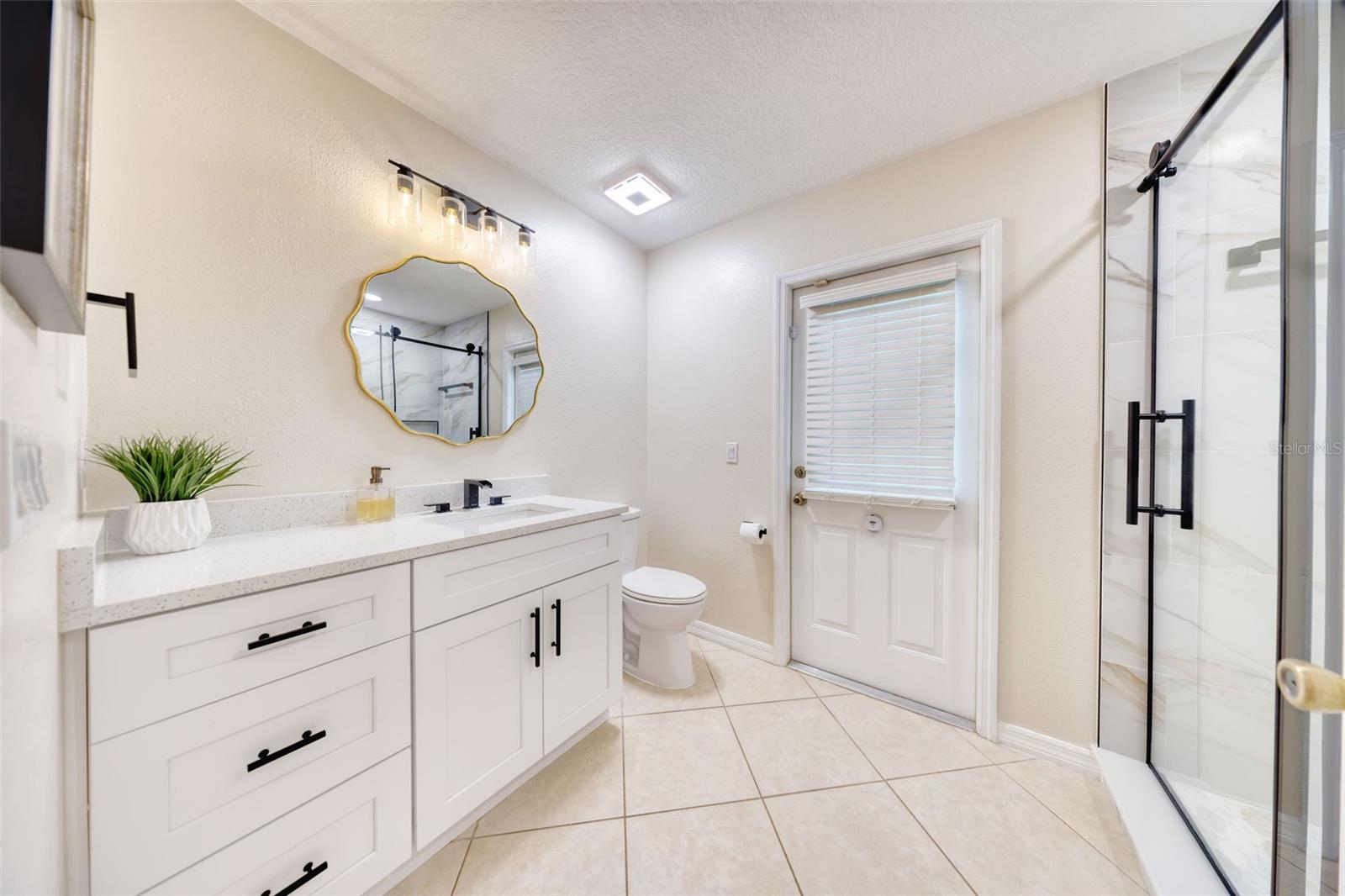 BENT OAKS UNIT 05 - Residential