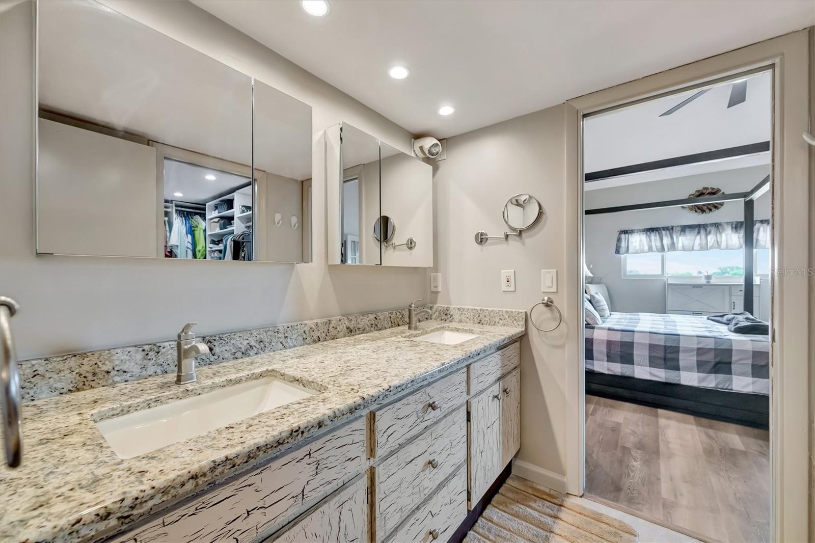 THE WATERWAY PH II - Residential