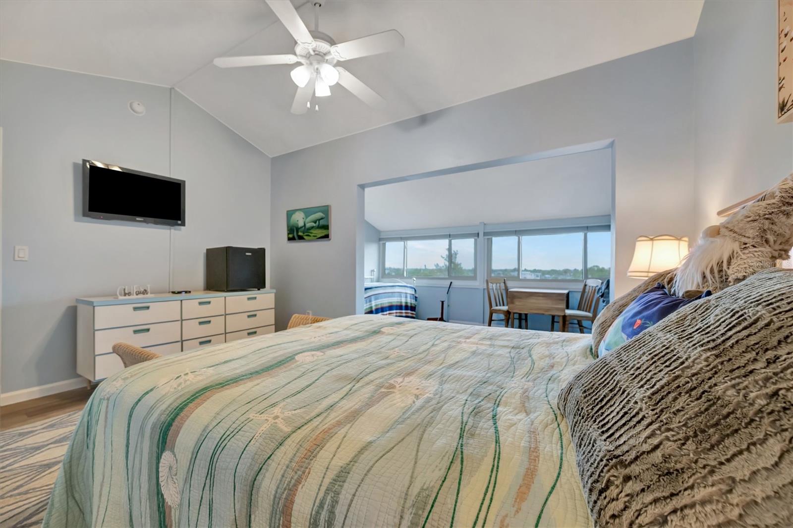 THE WATERWAY PH II - Residential