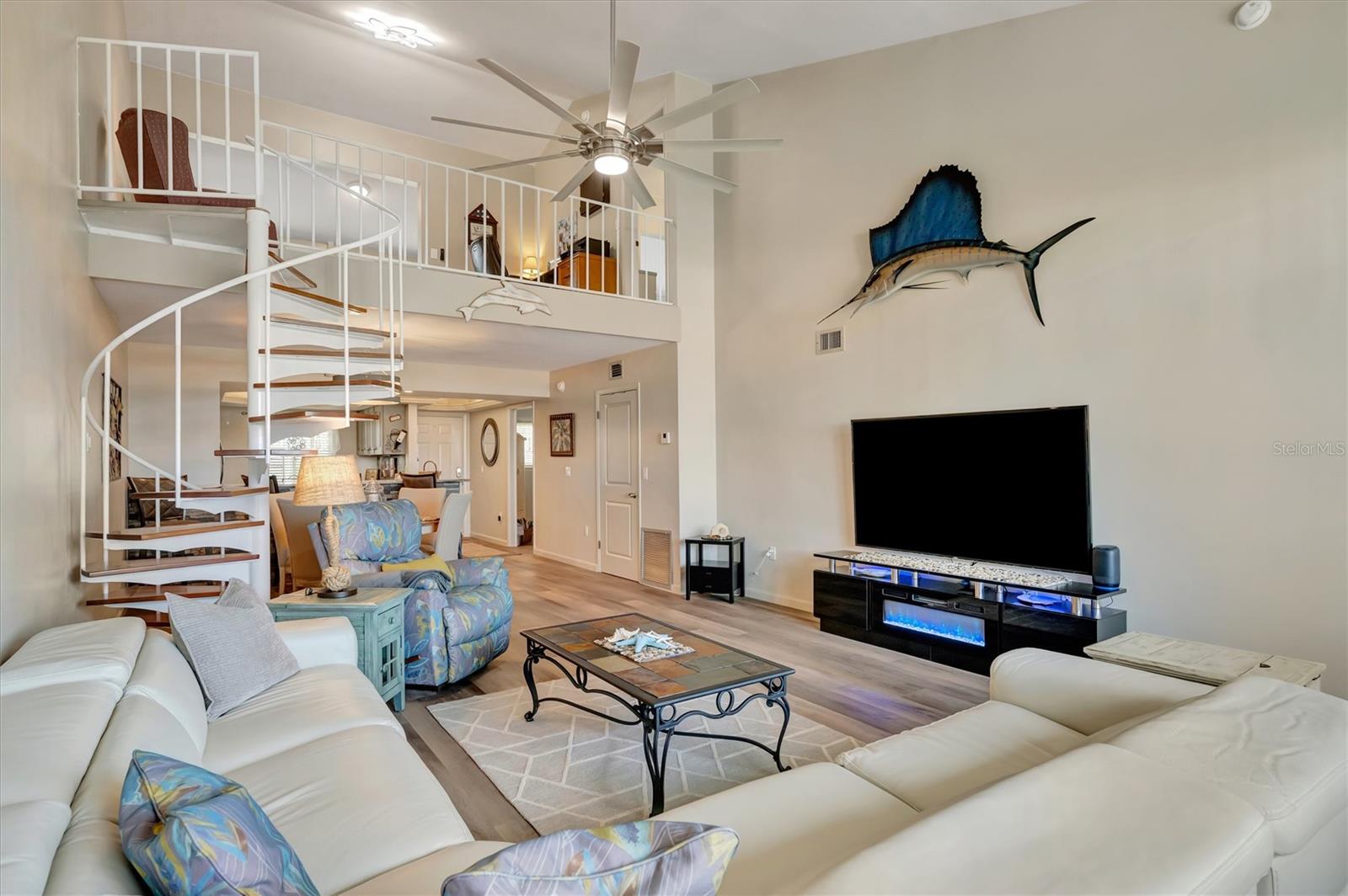 THE WATERWAY PH II - Residential