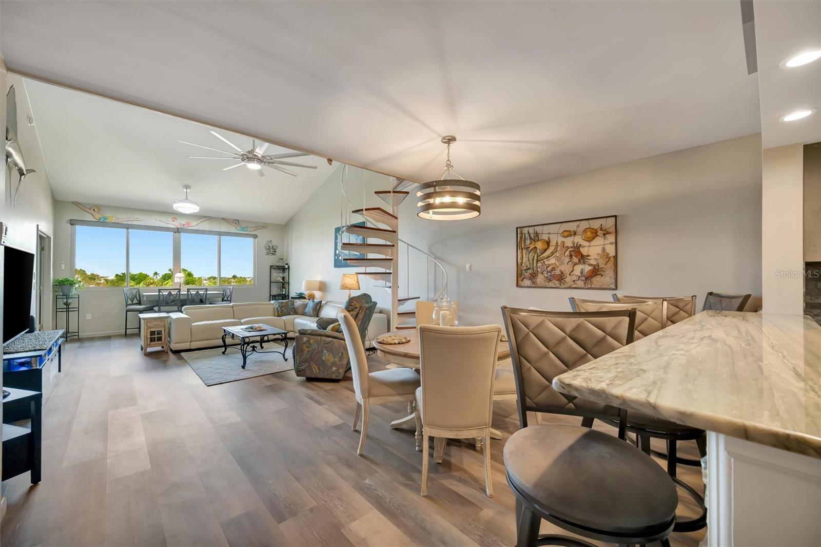 THE WATERWAY PH II - Residential