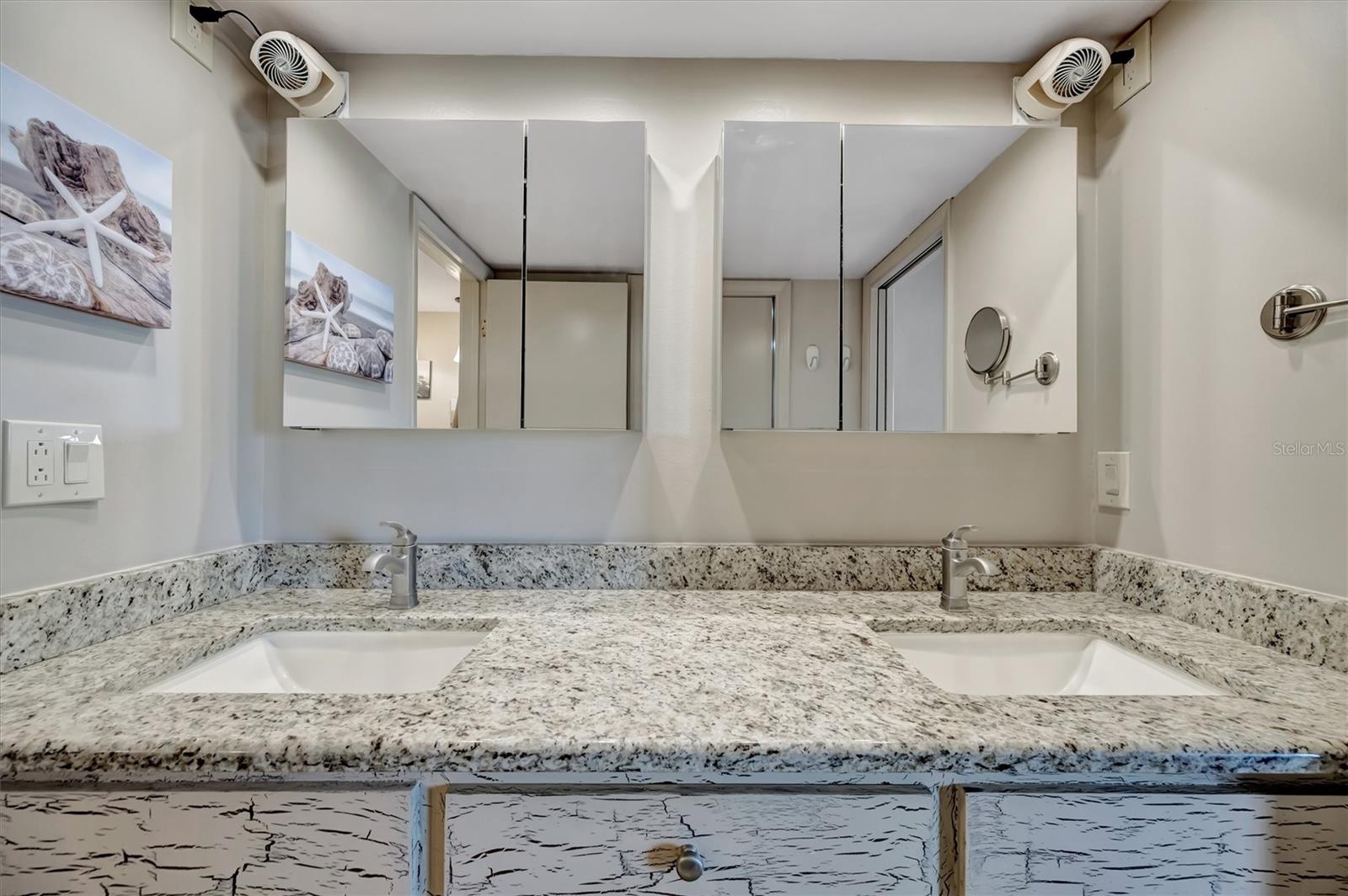 THE WATERWAY PH II - Residential