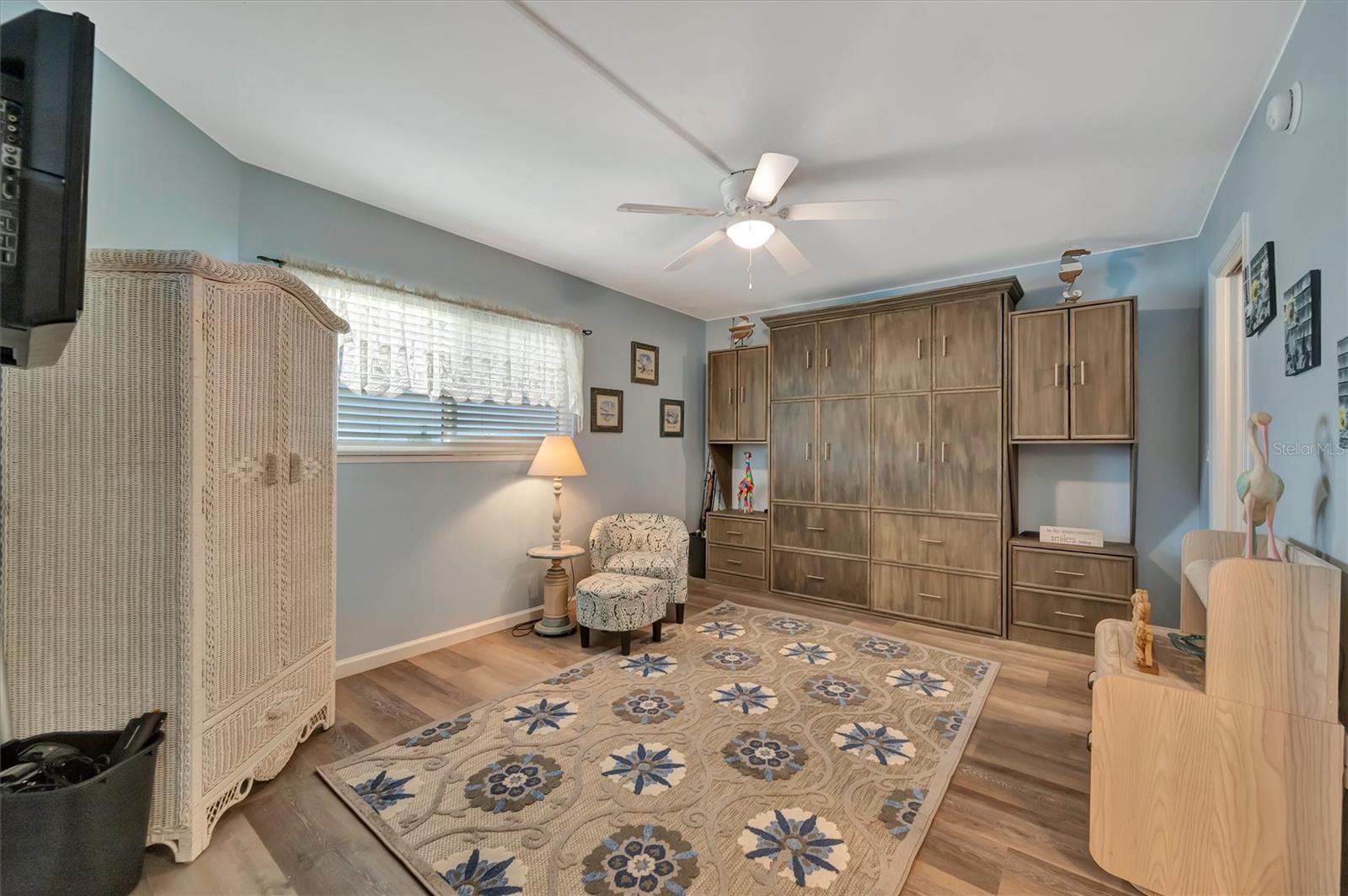 THE WATERWAY PH II - Residential