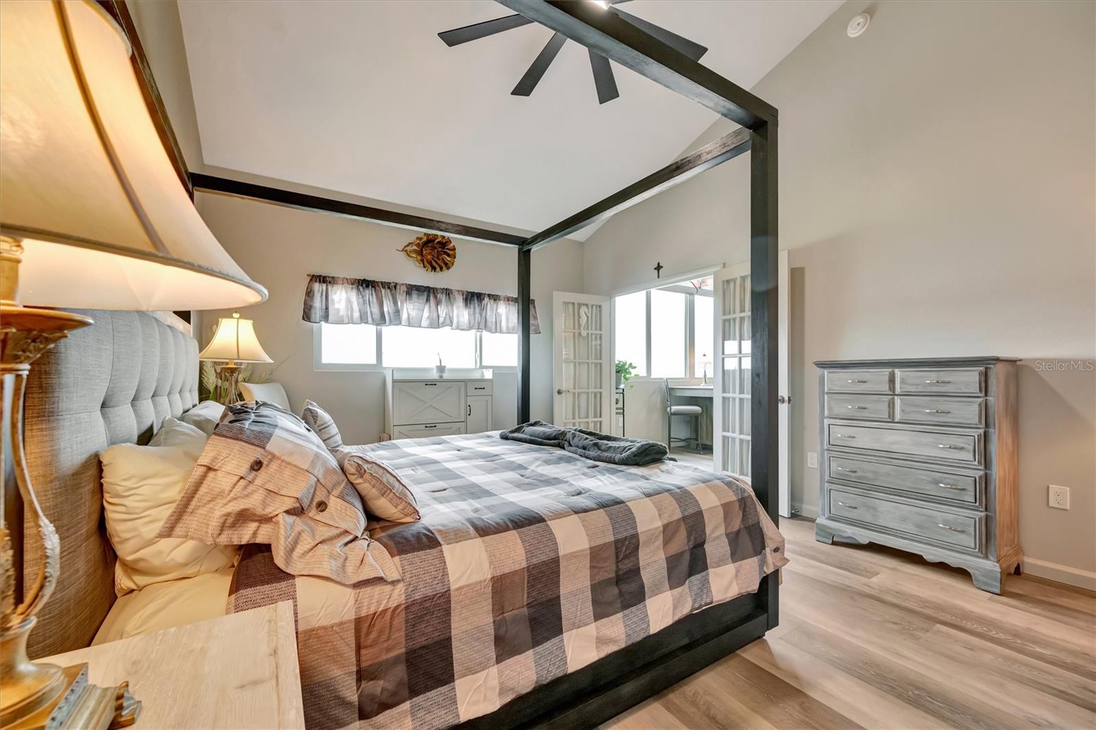 THE WATERWAY PH II - Residential