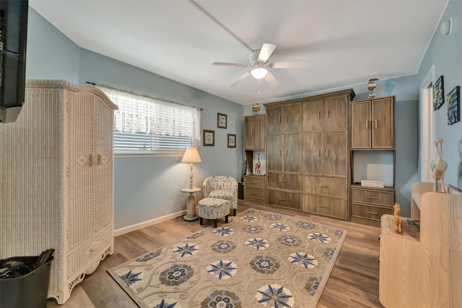 THE WATERWAY PH II - Residential