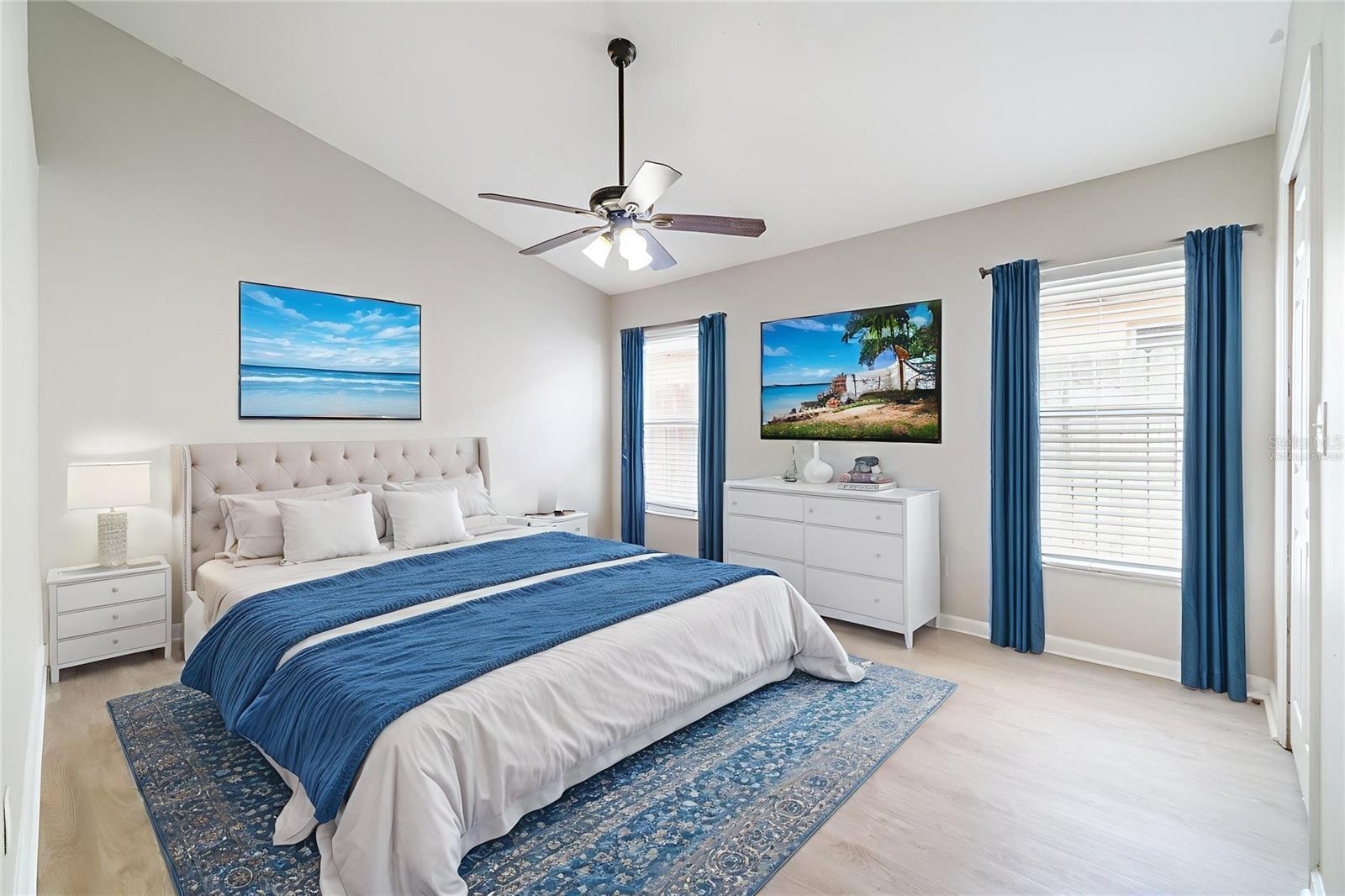 WESTON HILLS SUB - Residential