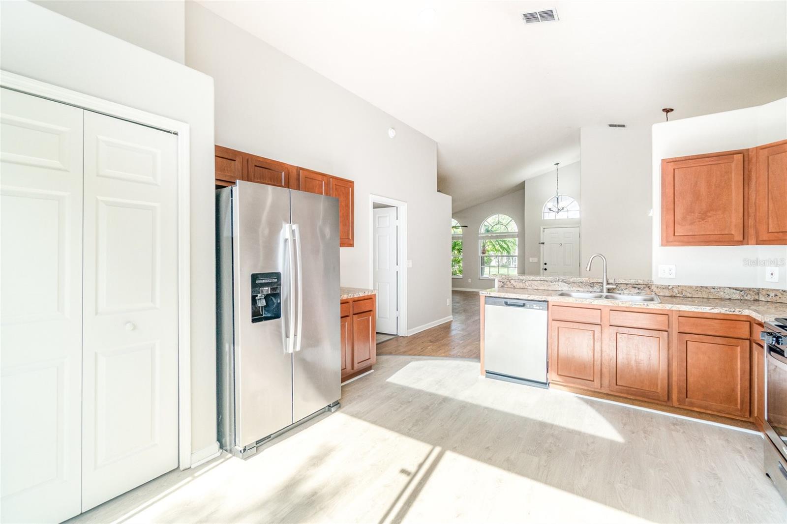 WESTON HILLS SUB - Residential
