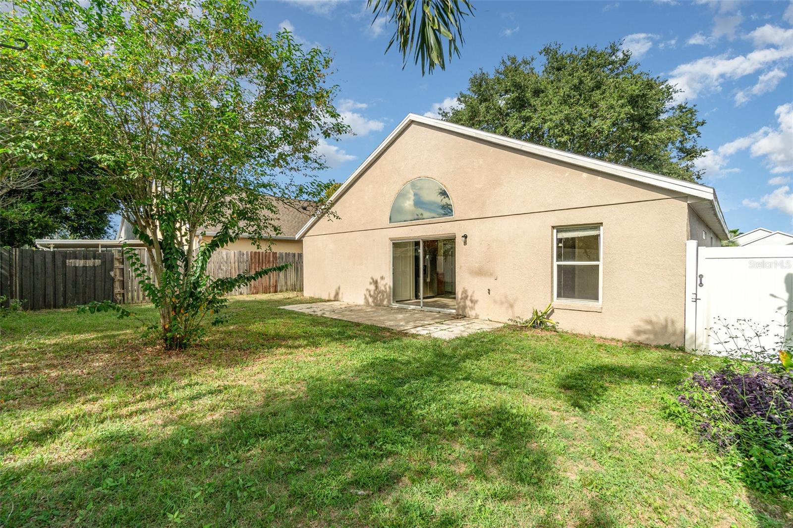 WESTON HILLS SUB - Residential
