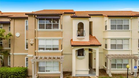 Property photo of 5144 Conroy Road 13, Orlando, FL 32811
