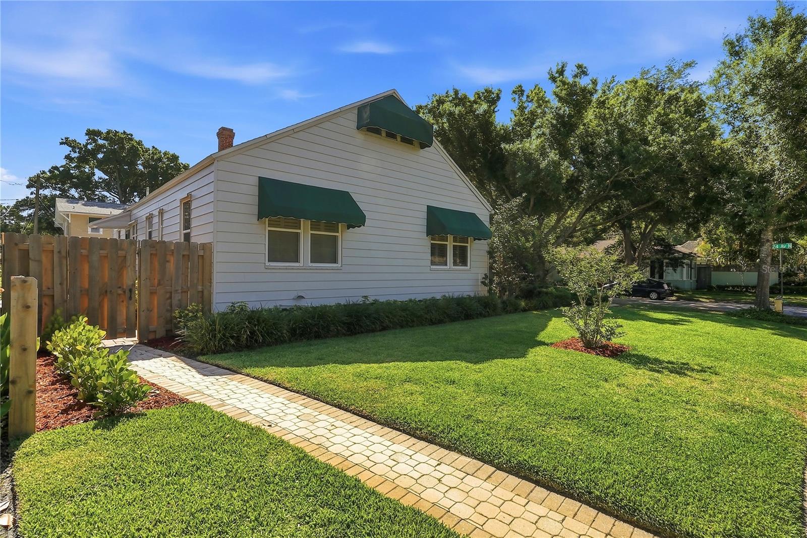 WOODLAWN - Residential