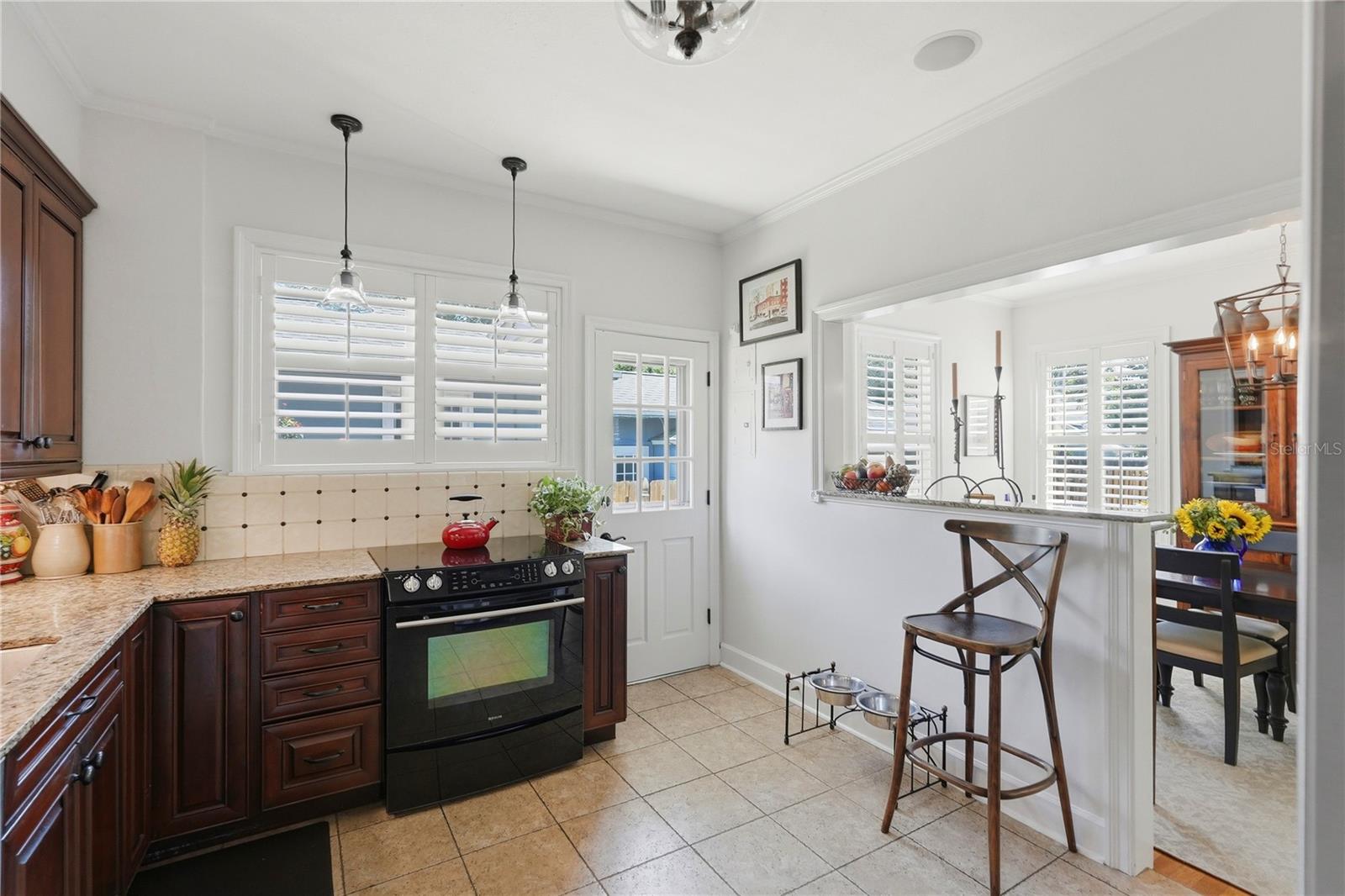 WOODLAWN - Residential