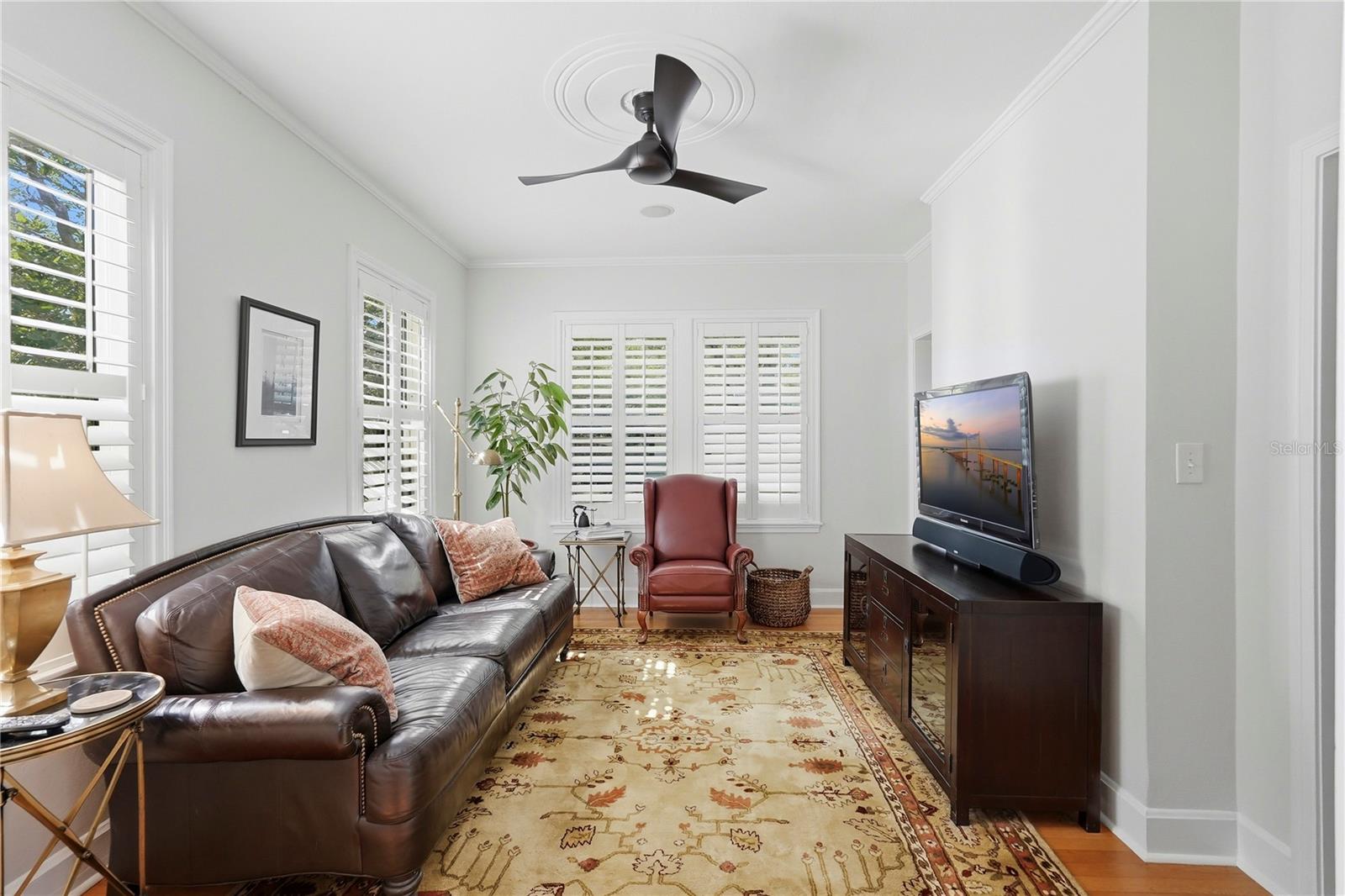 WOODLAWN - Residential