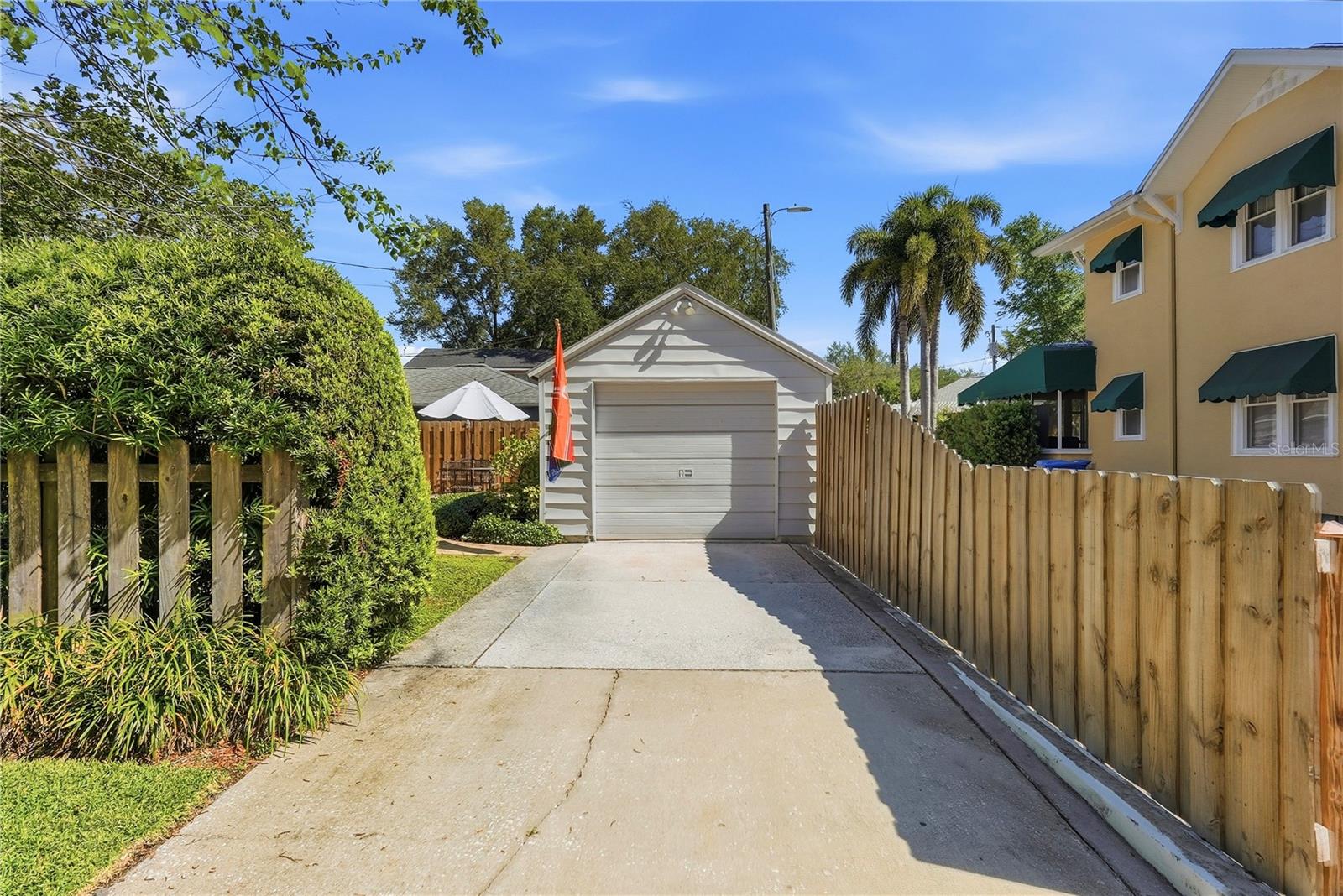 WOODLAWN - Residential