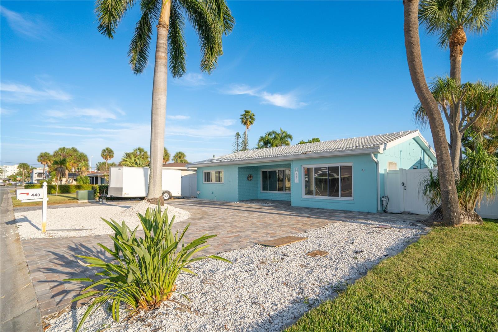 ST PETERSBURG BEACH NORTH UNIT 4 - Residential