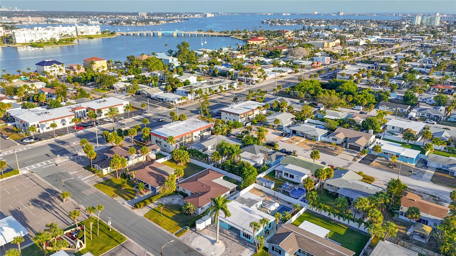 ST PETERSBURG BEACH NORTH UNIT 4 - Residential