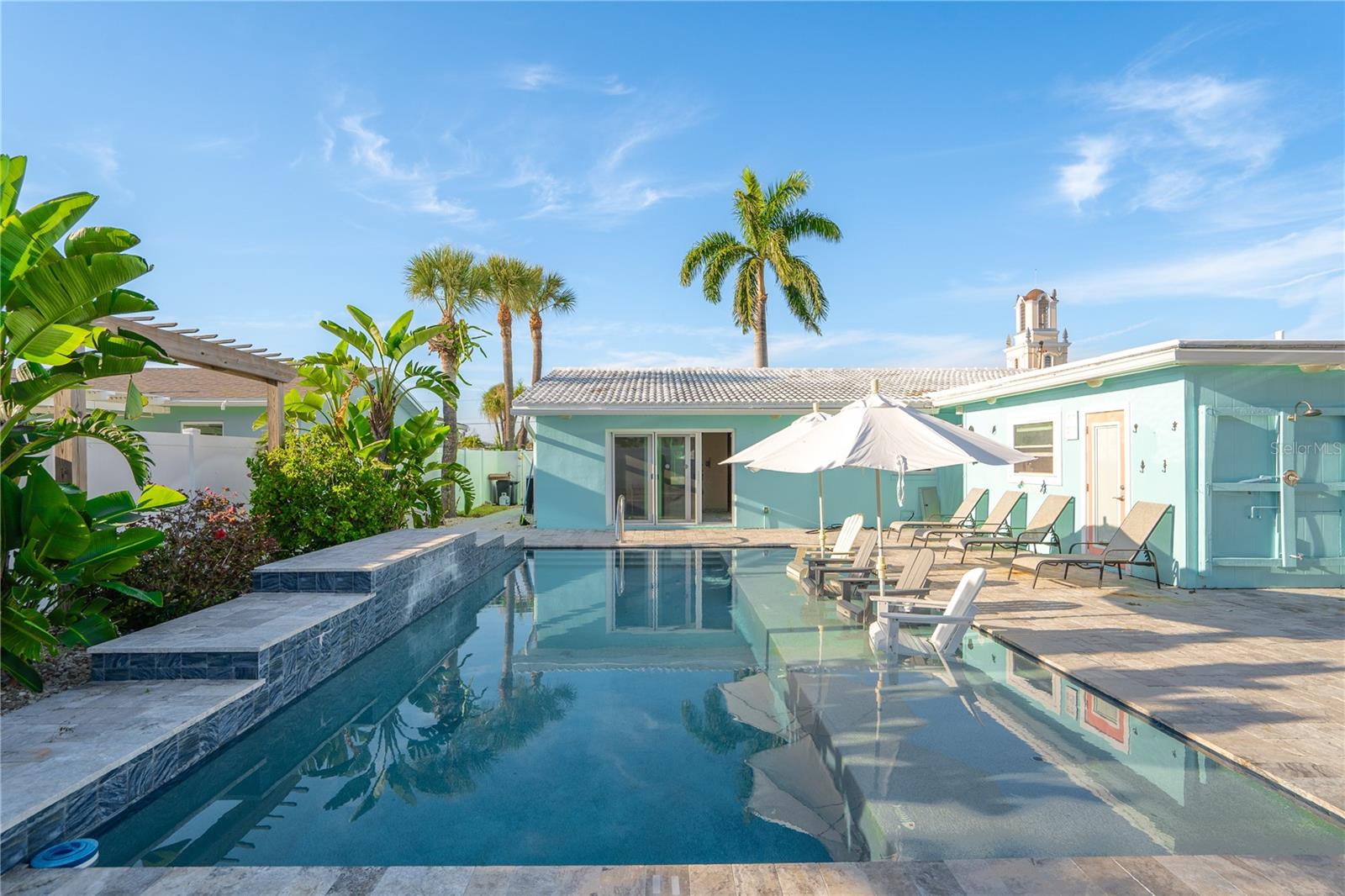 ST PETERSBURG BEACH NORTH UNIT 4 - Residential