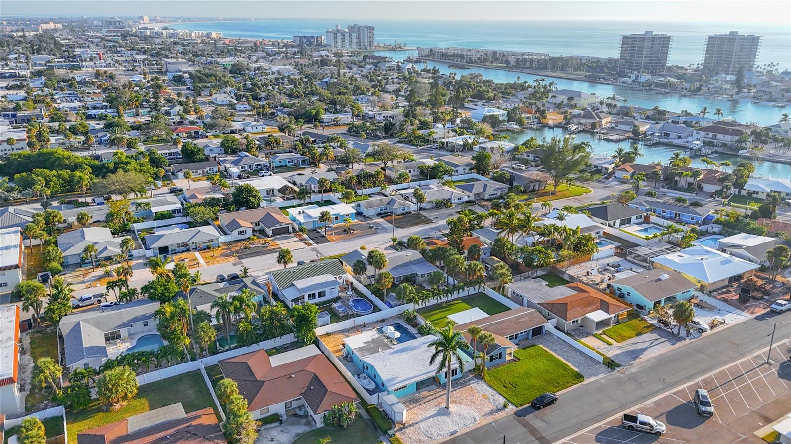 ST PETERSBURG BEACH NORTH UNIT 4 - Residential