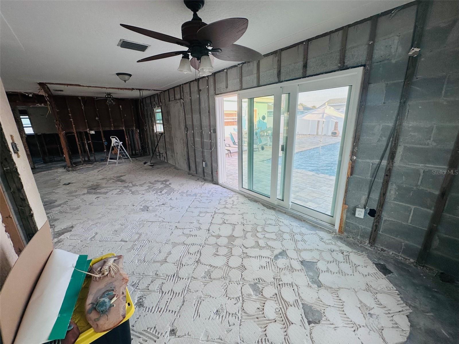 ST PETERSBURG BEACH NORTH UNIT 4 - Residential