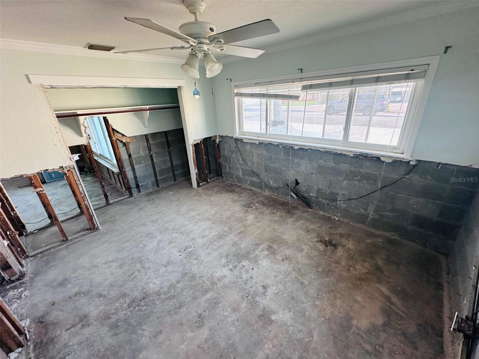 ST PETERSBURG BEACH NORTH UNIT 4 - Residential