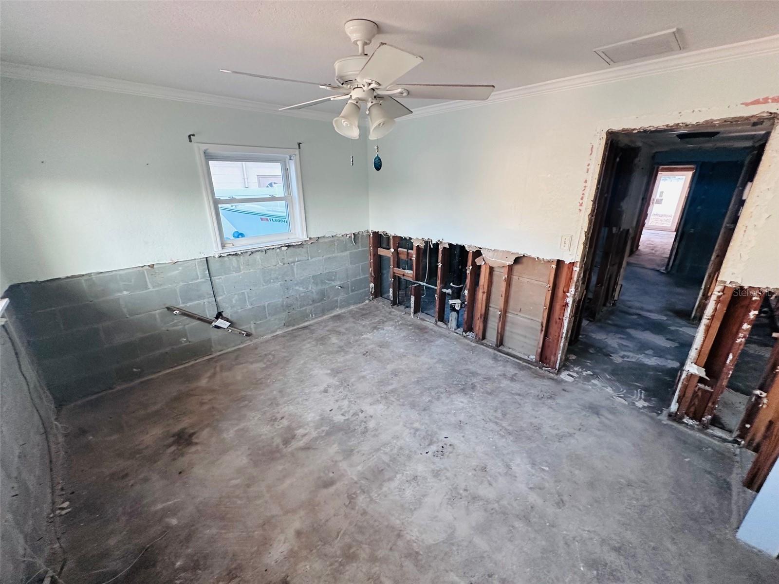 ST PETERSBURG BEACH NORTH UNIT 4 - Residential