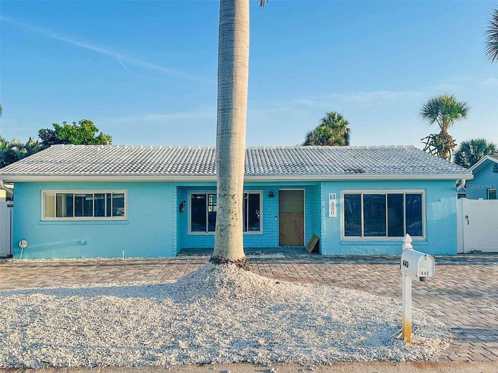 ST PETERSBURG BEACH NORTH UNIT 4 - Residential