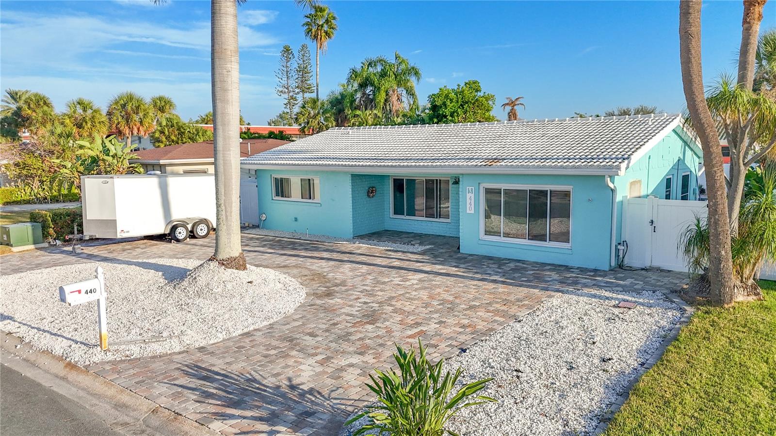 ST PETERSBURG BEACH NORTH UNIT 4 - Residential