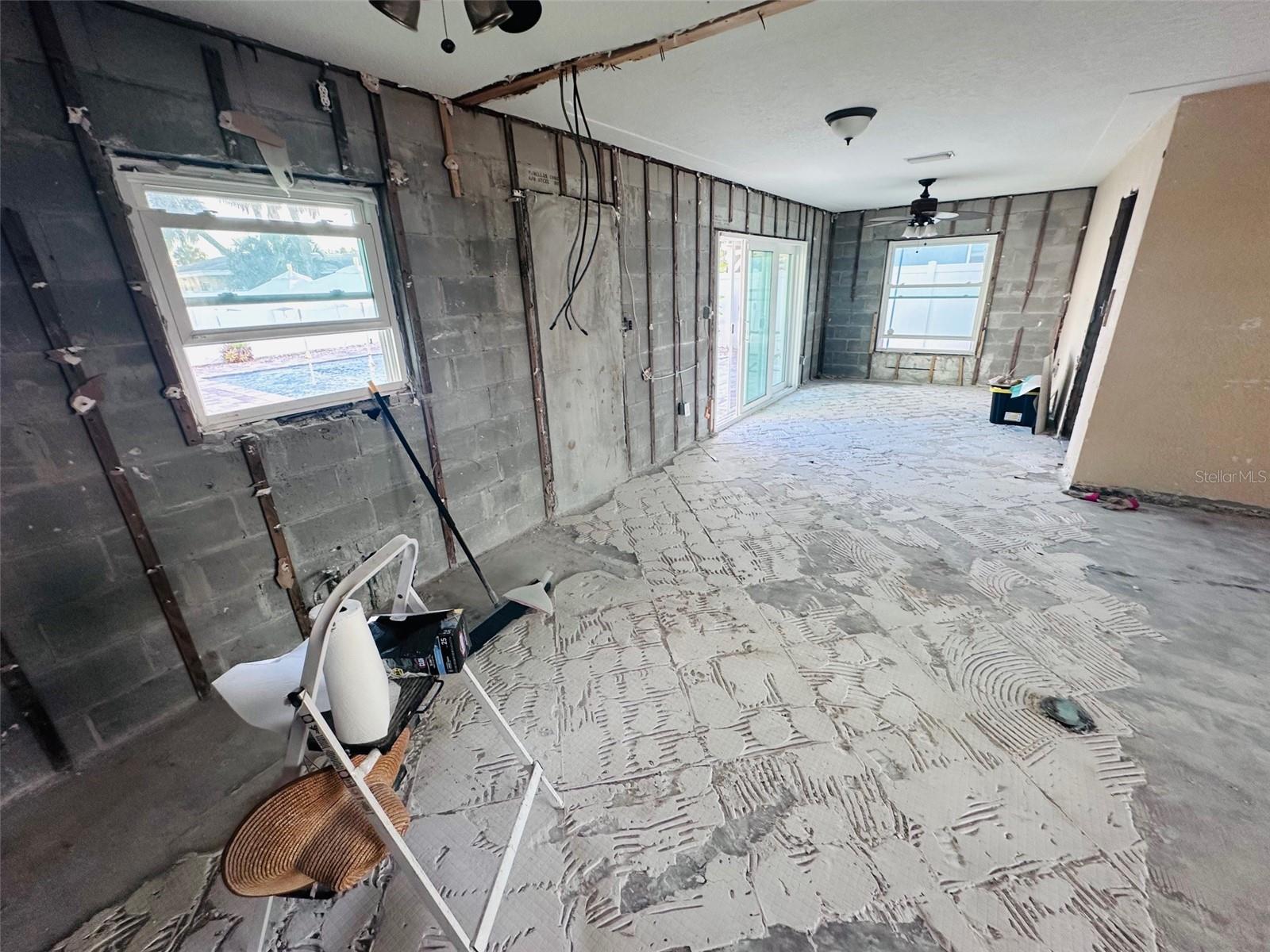 ST PETERSBURG BEACH NORTH UNIT 4 - Residential