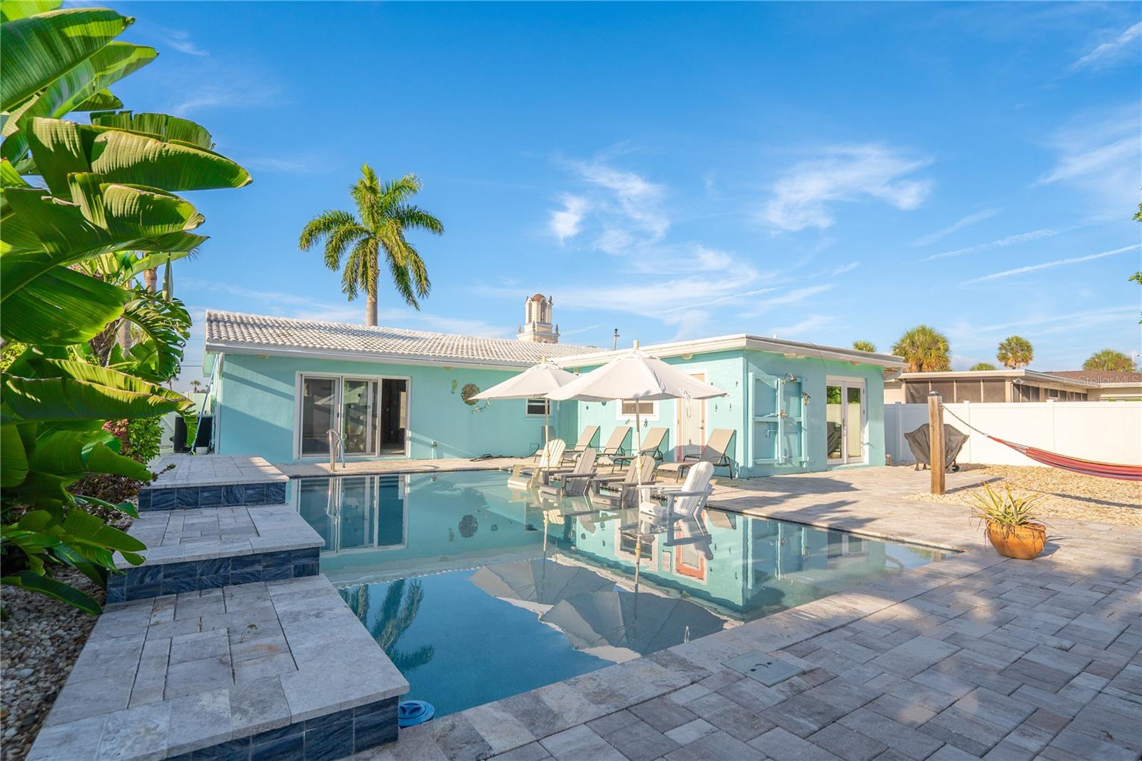 ST PETERSBURG BEACH NORTH UNIT 4 - Residential