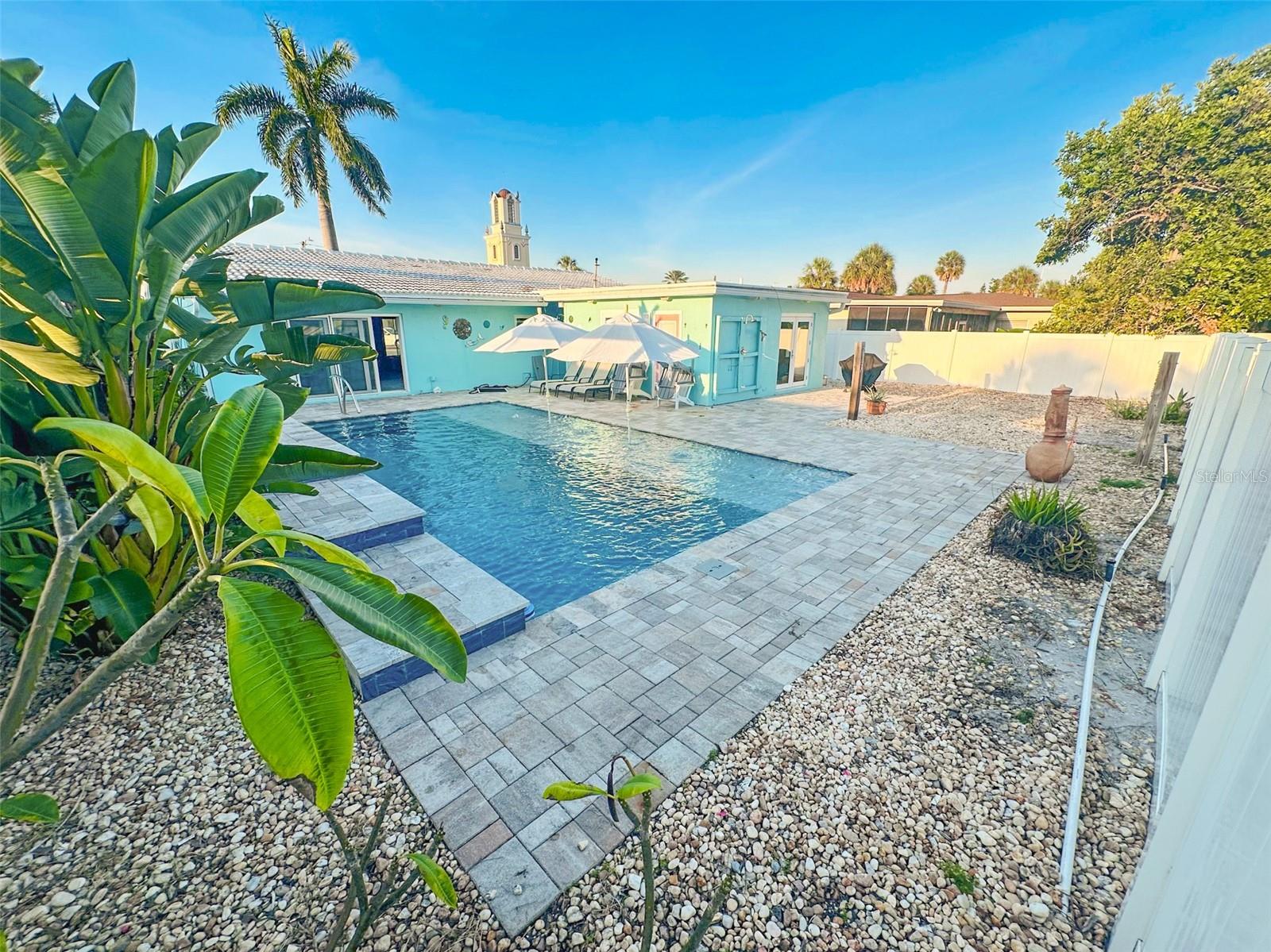 ST PETERSBURG BEACH NORTH UNIT 4 - Residential