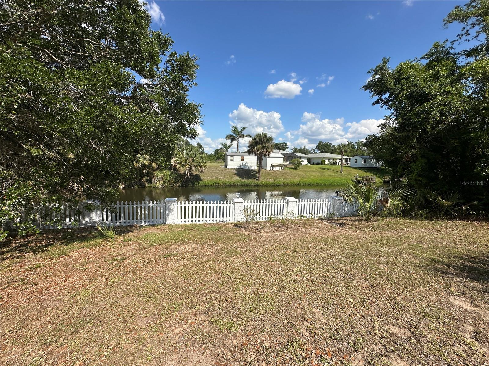 1022 WATERSIDE STREET