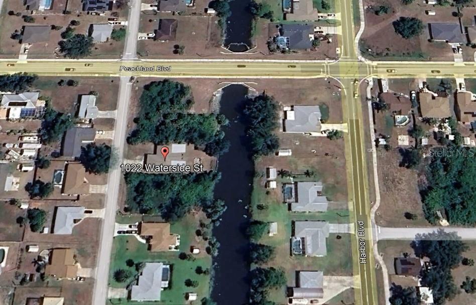 1022 WATERSIDE STREET
