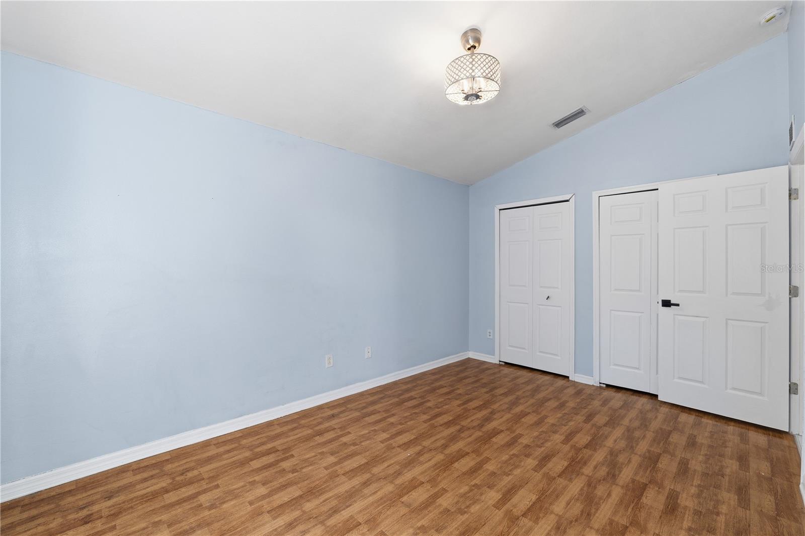 BLOOMINGDALE RDG - Residential Lease