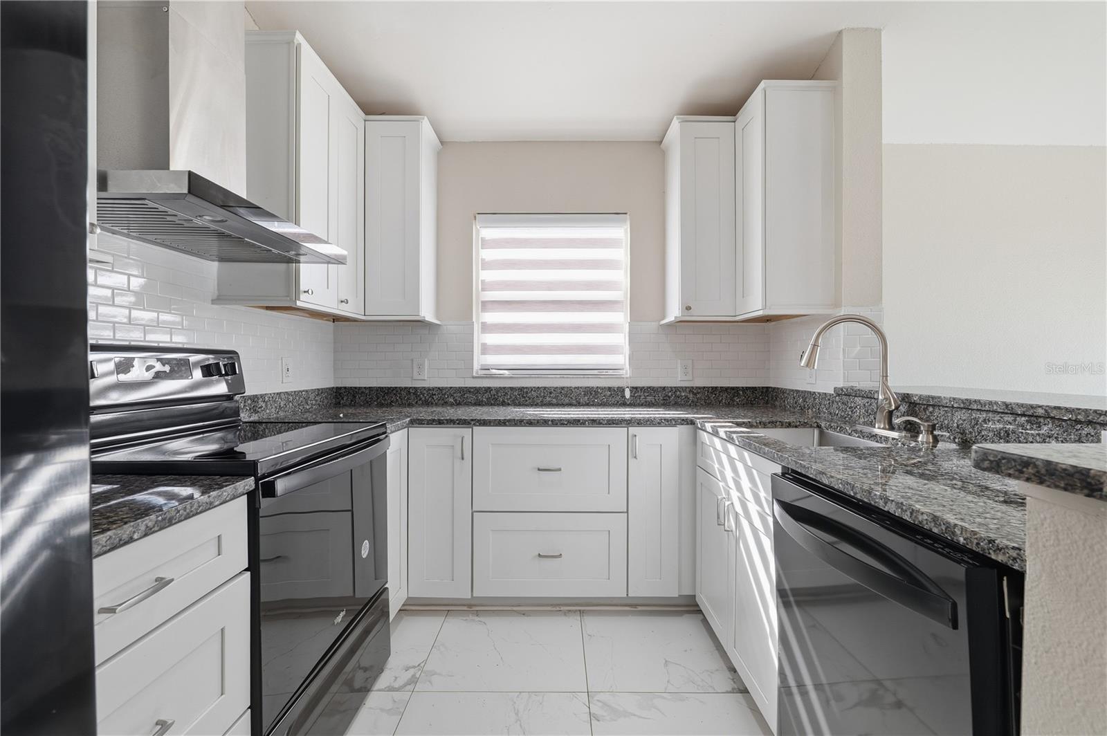 BLOOMINGDALE RDG - Residential Lease