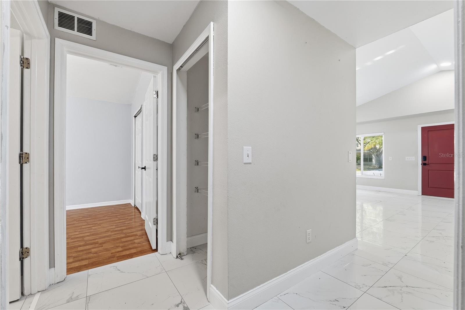 BLOOMINGDALE RDG - Residential Lease