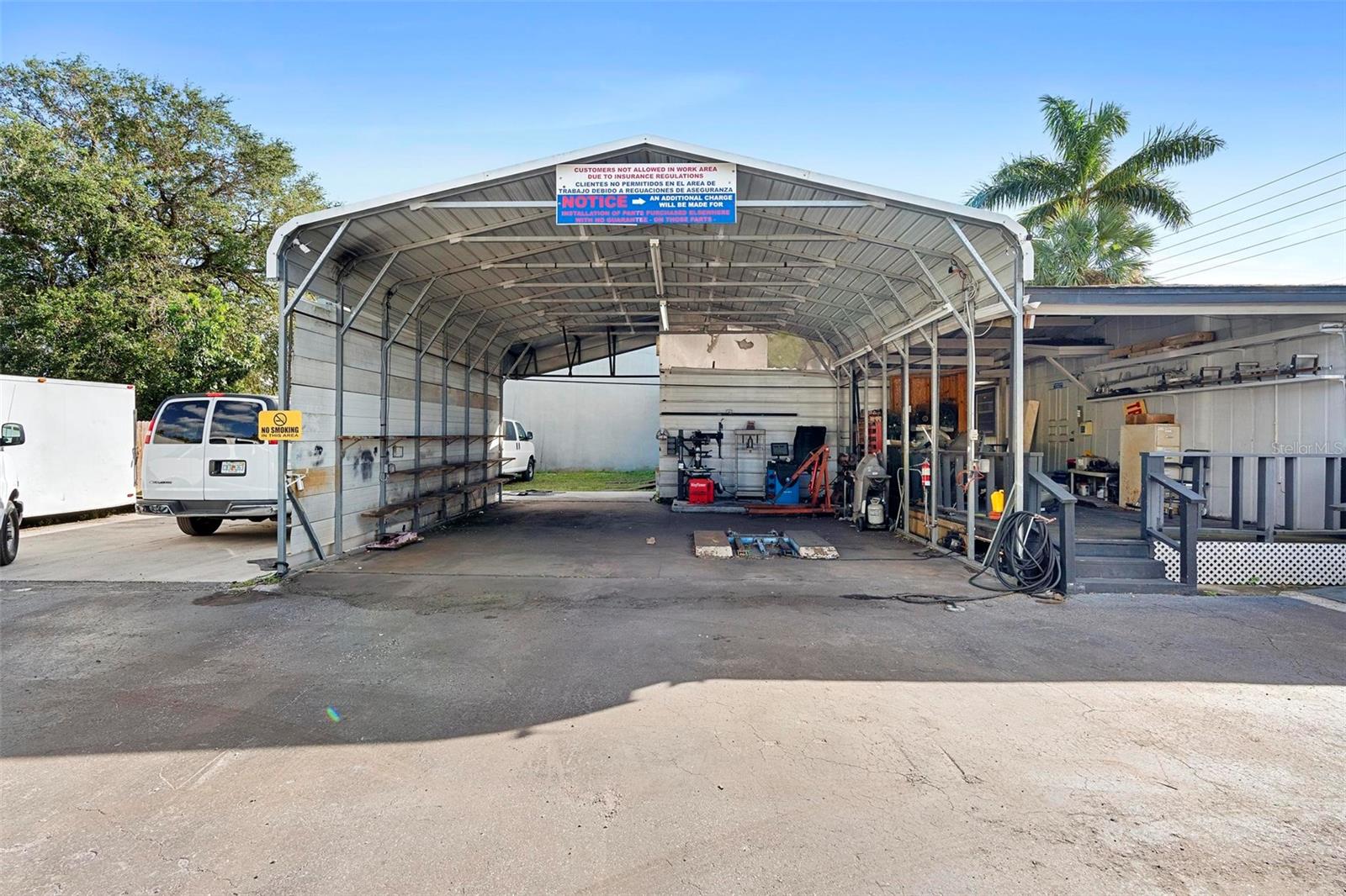 KEEN CASTLE - Commercial Sale