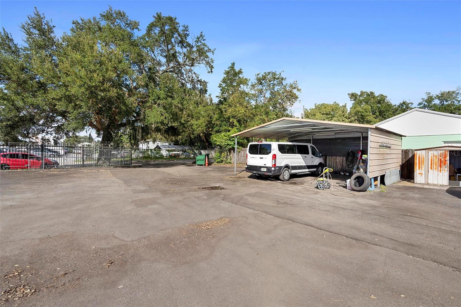 KEEN CASTLE - Commercial Sale