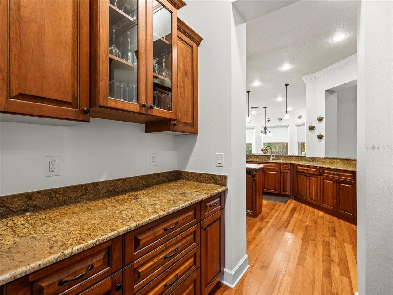 CITRUS GREEN - Residential