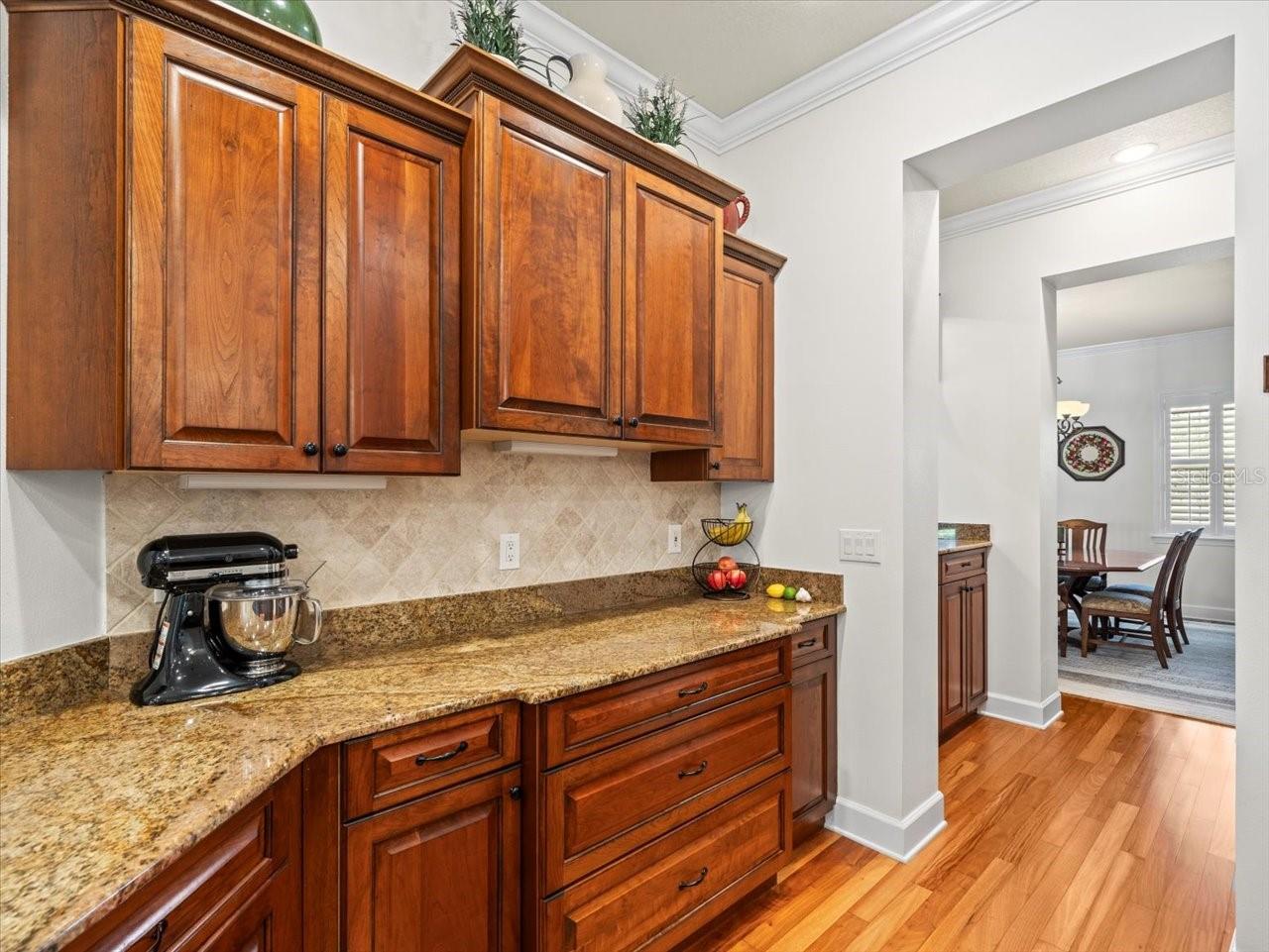 CITRUS GREEN - Residential