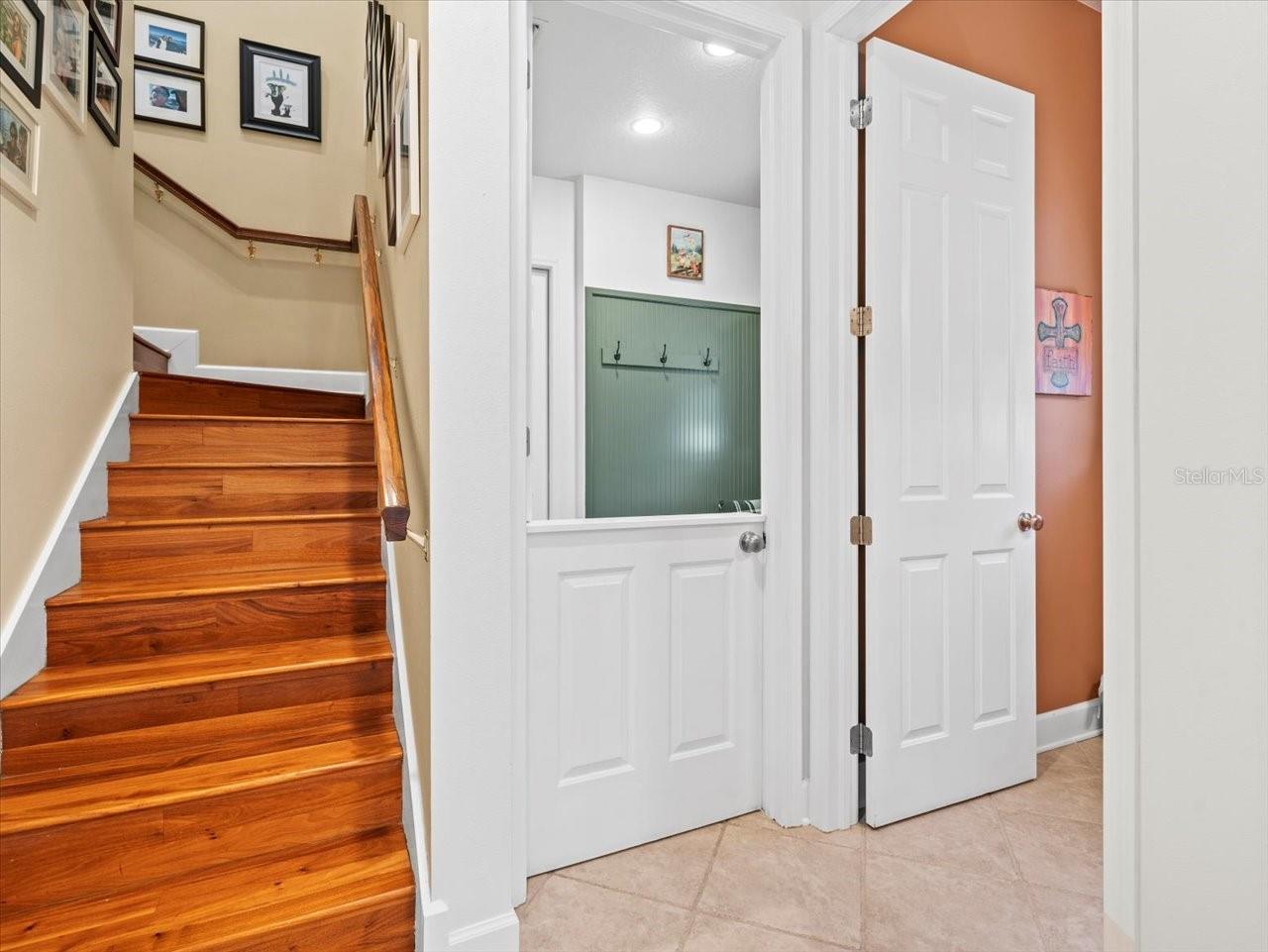 CITRUS GREEN - Residential