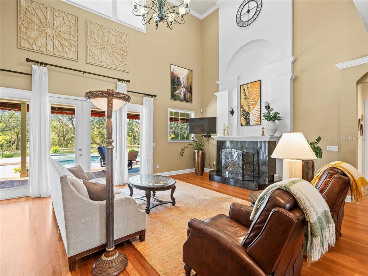 CITRUS GREEN - Residential