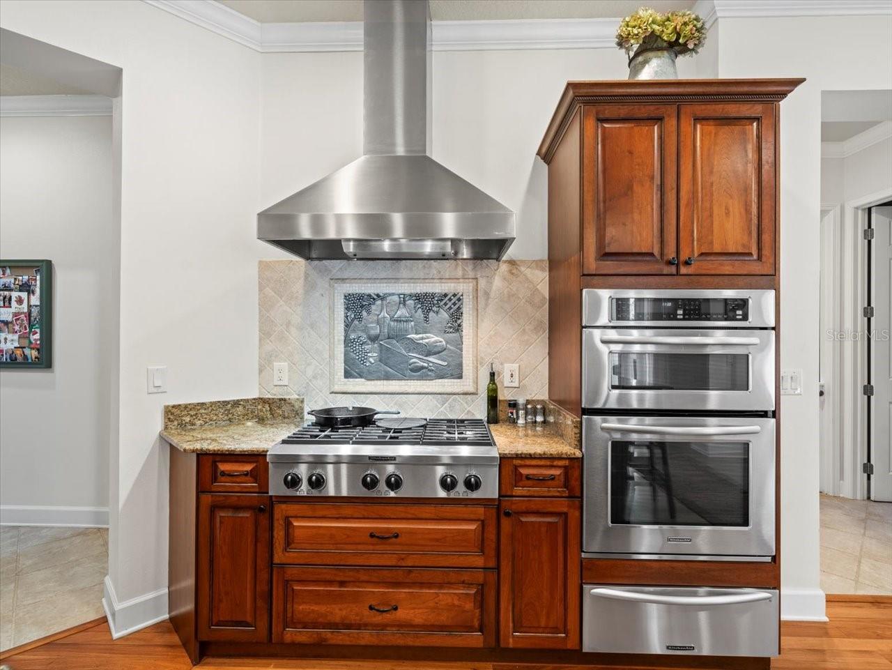 CITRUS GREEN - Residential