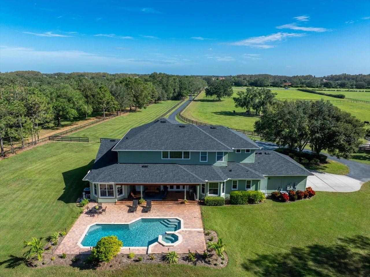 CITRUS GREEN - Residential