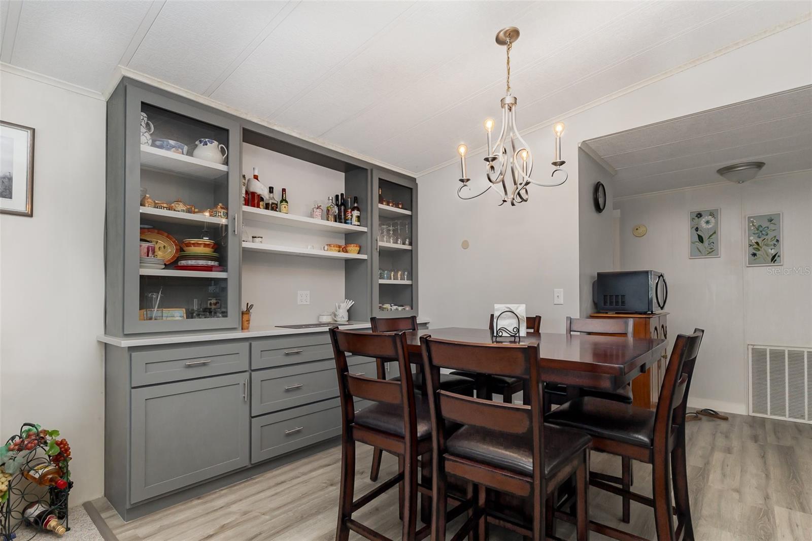 OAKWOOD ESTATES - Residential