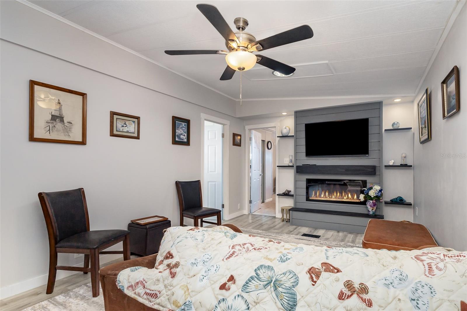 OAKWOOD ESTATES - Residential